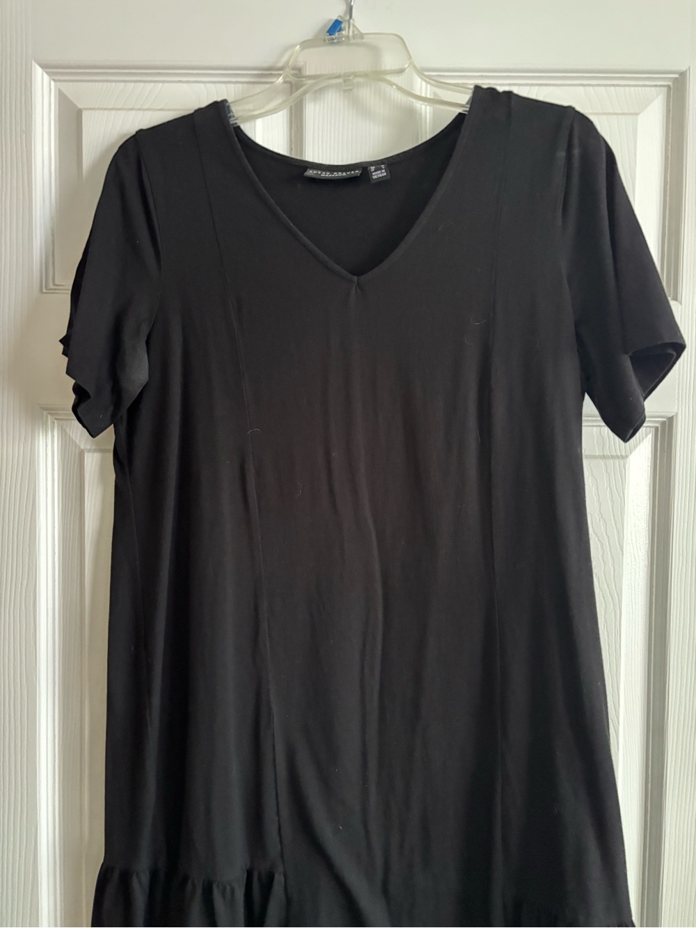 Susan Graver,Black V-Neck Short Sleeve Women's Top